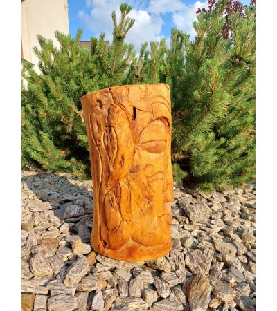 "Smile of Serenity" sculpture in suar wood