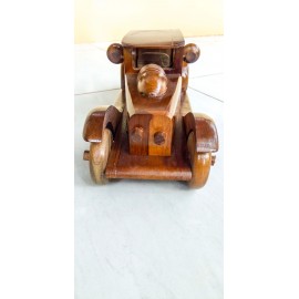 Car - teak wood carving