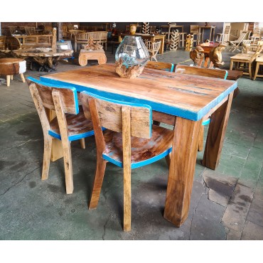 Table Set With Chairs Reclaimed Wood