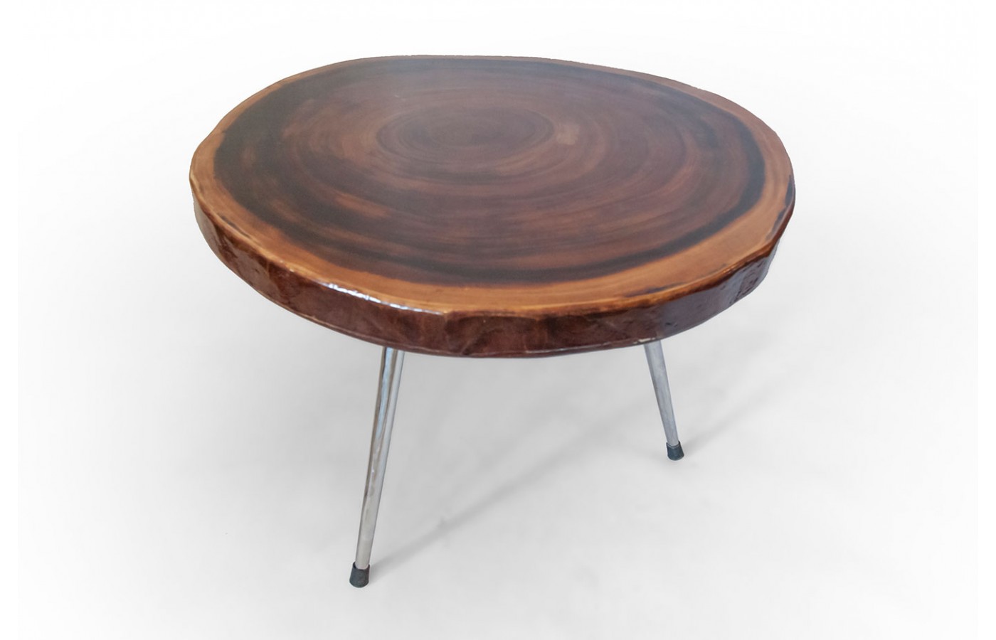 Table Suar wood with resin