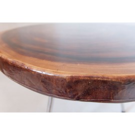 Table Suar wood with resin