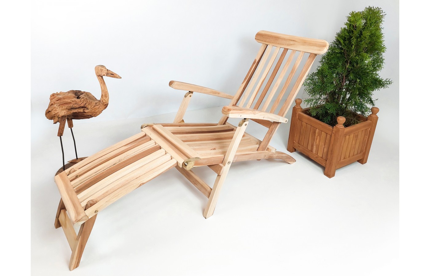 Folding teak garden chair with armrests