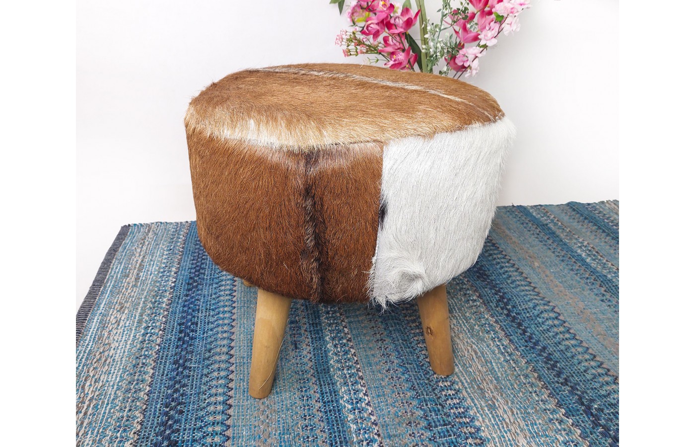 Pouf made of real goatskin