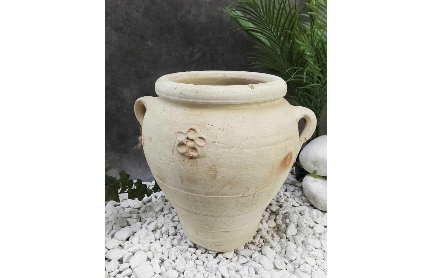 Biscuit vase with raised ornament in Tunisian terracotta 40