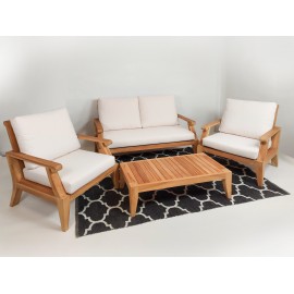 Palu - a teak wood set of garden furniture