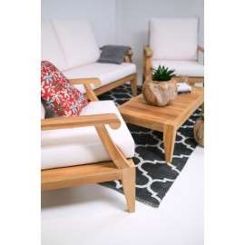 Palu - a teak wood set of garden furniture