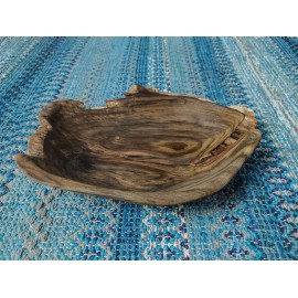 Sono wood bowl of irregular shape