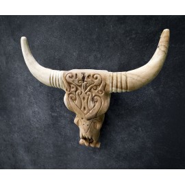 Sculpture, bull skull made of Teak wood