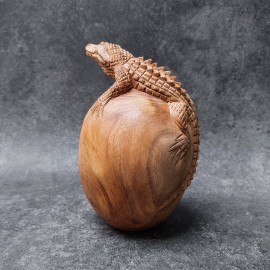 Paperweight - Alligator - Bali sculpture, 20 cm